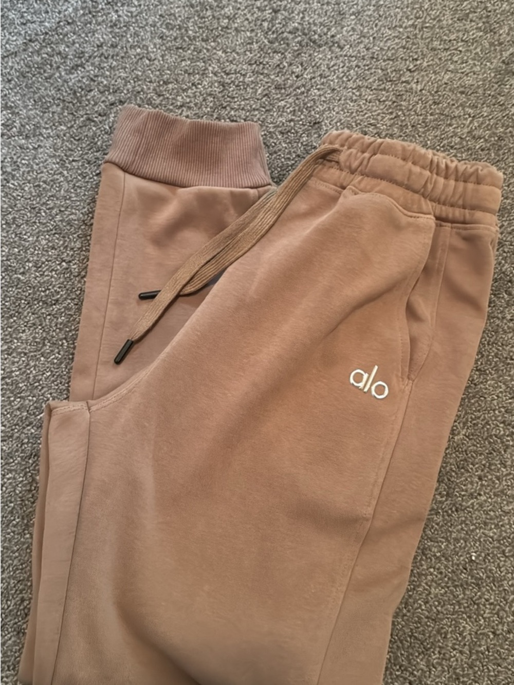 Alo woman pants
